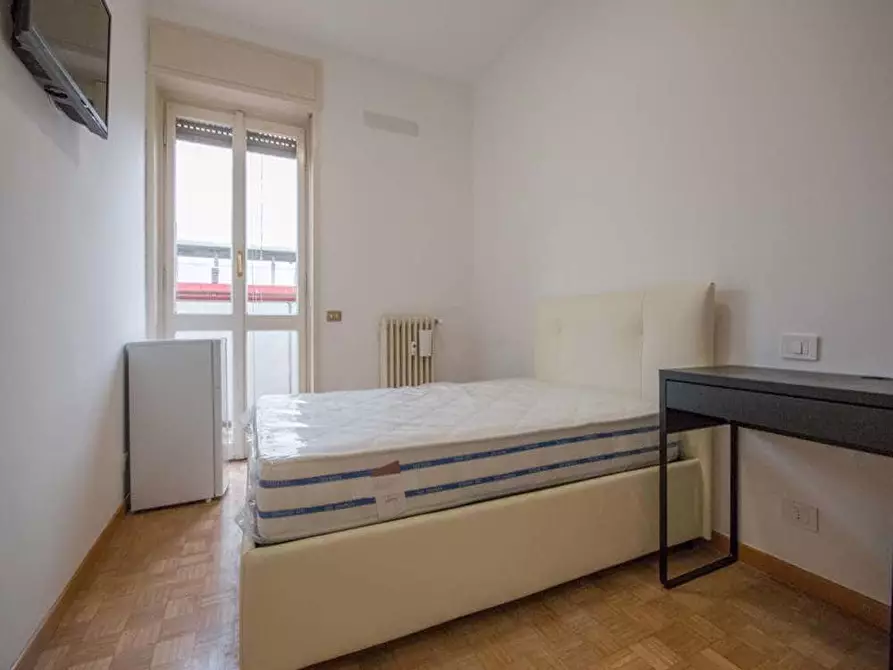 Immagine 3 di Camera in affitto  in VIA RESSI12 a Milano