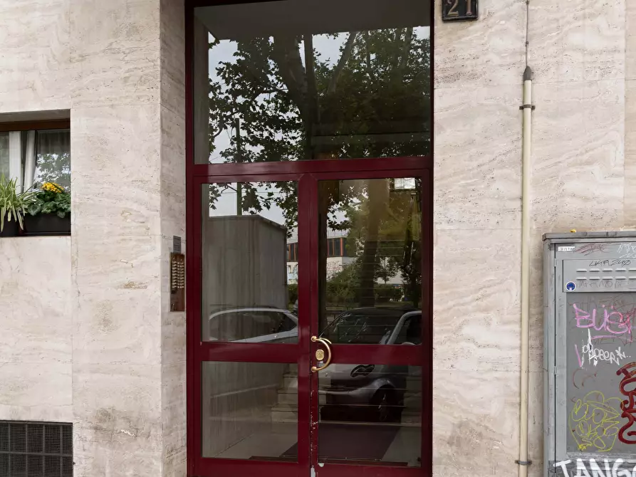 Immagine 47 di Appartamento in affitto  in Via Domodossola21 a Milano