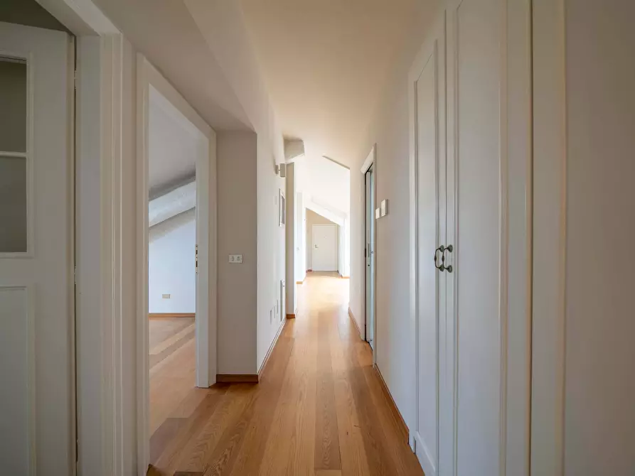 Immagine 6 di Appartamento in affitto  in Corso Vercelli1 a Milano