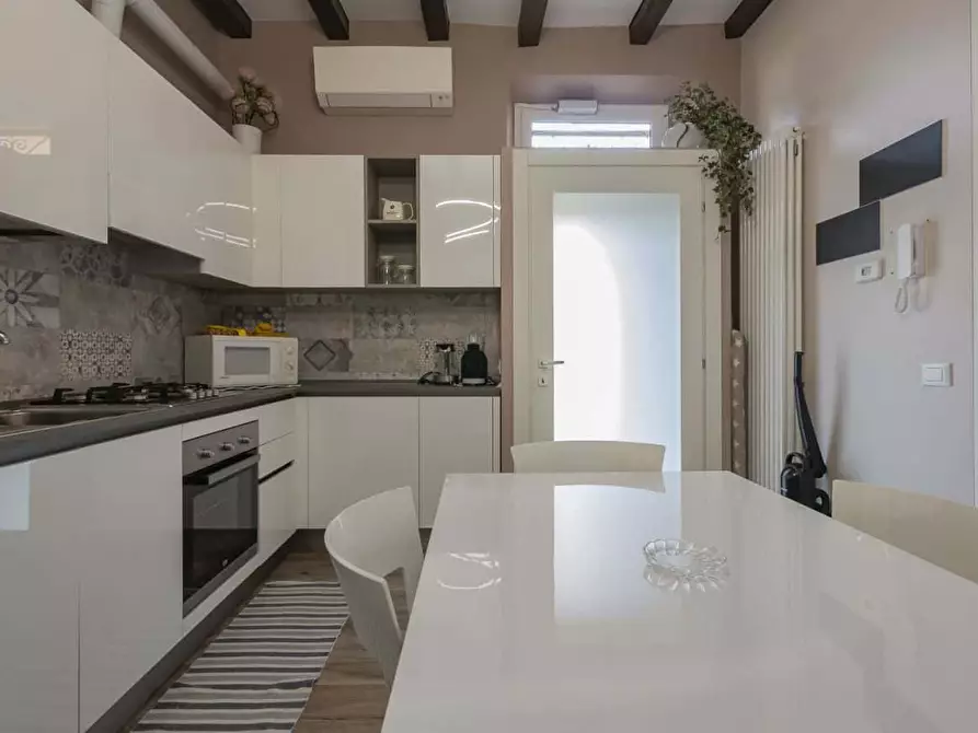 Immagine 16 di Appartamento in affitto  in Via Carlo Imbonati6 a Milano