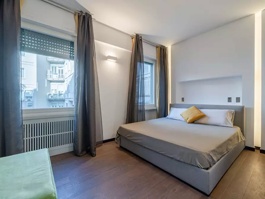 Immagine 40 di Appartamento in affitto  in Via Borgonuovo4 a Milano