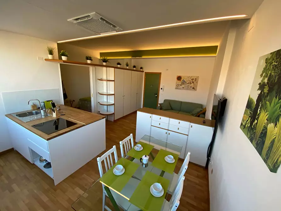 Immagine 1 di Appartamento in affitto  in Via Giordano Bruno1 a Ancona