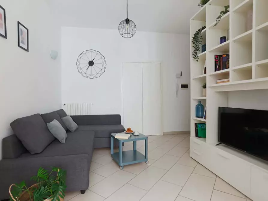 Immagine 26 di Appartamento in affitto  in Via Lazzaro Palazzi4 a Milano