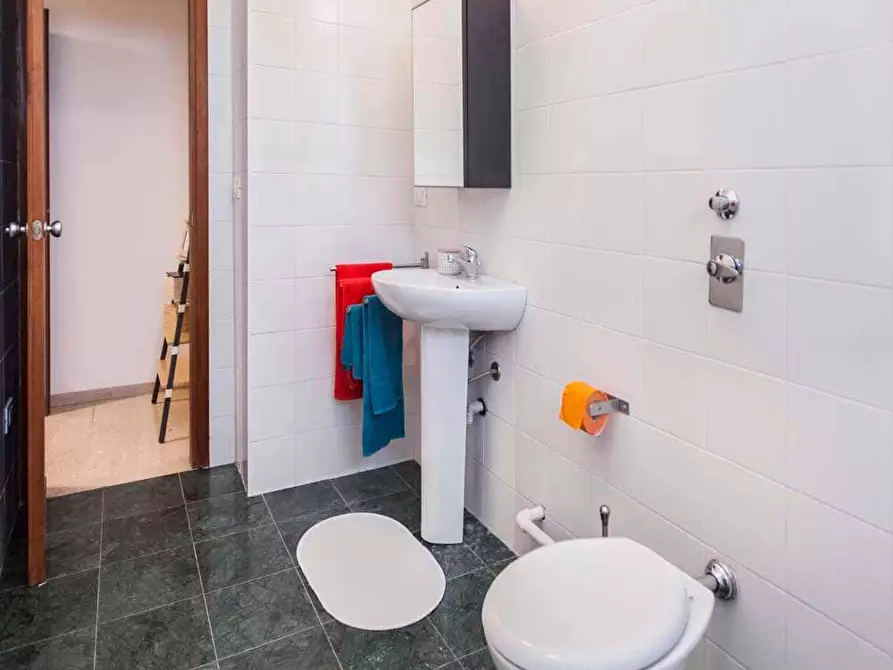 Immagine 10 di Camera in affitto  in Via Giuseppe Frua16 a Milano