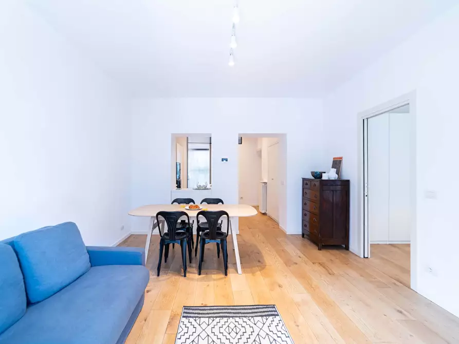 Immagine 5 di Appartamento in affitto  in Via Luigi Canonica91 a Milano