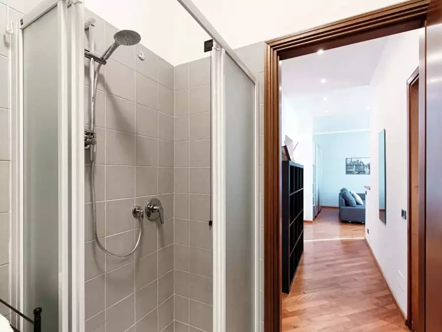 Immagine 14 di Appartamento in affitto  in Via Luigi Cadorna5 a Como