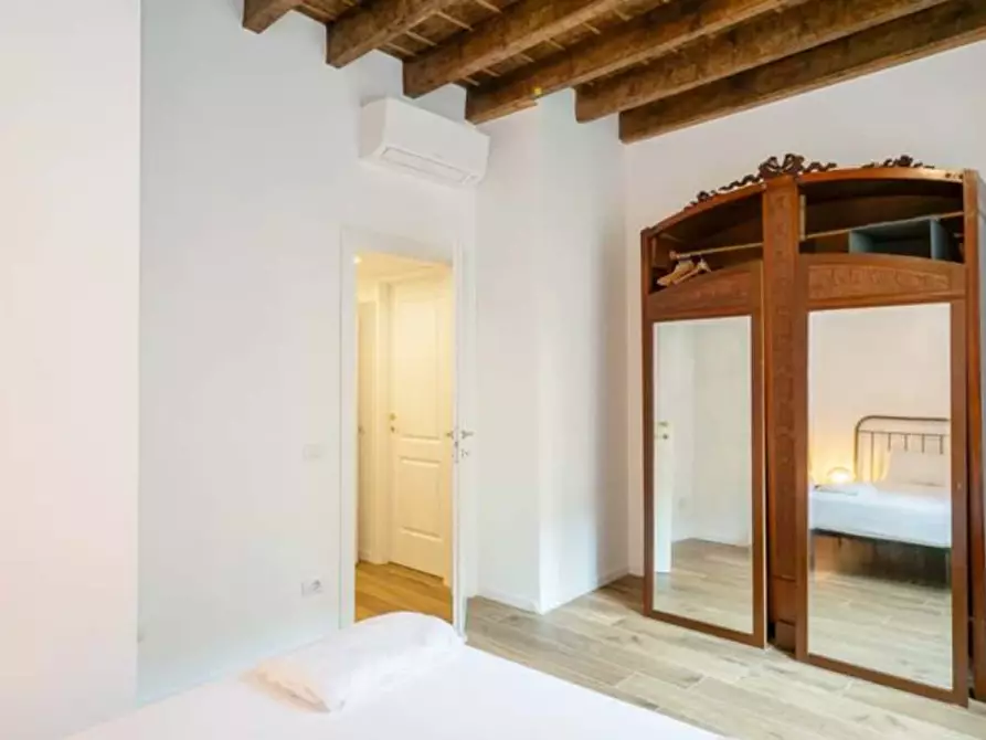 Immagine 3 di Appartamento in affitto  in Via Melzo5 a Milano