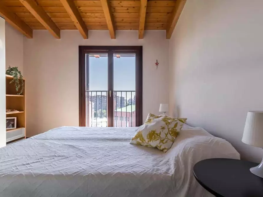 Immagine 15 di Appartamento in affitto  in Via Giovanni Pezzotti44 a Milano