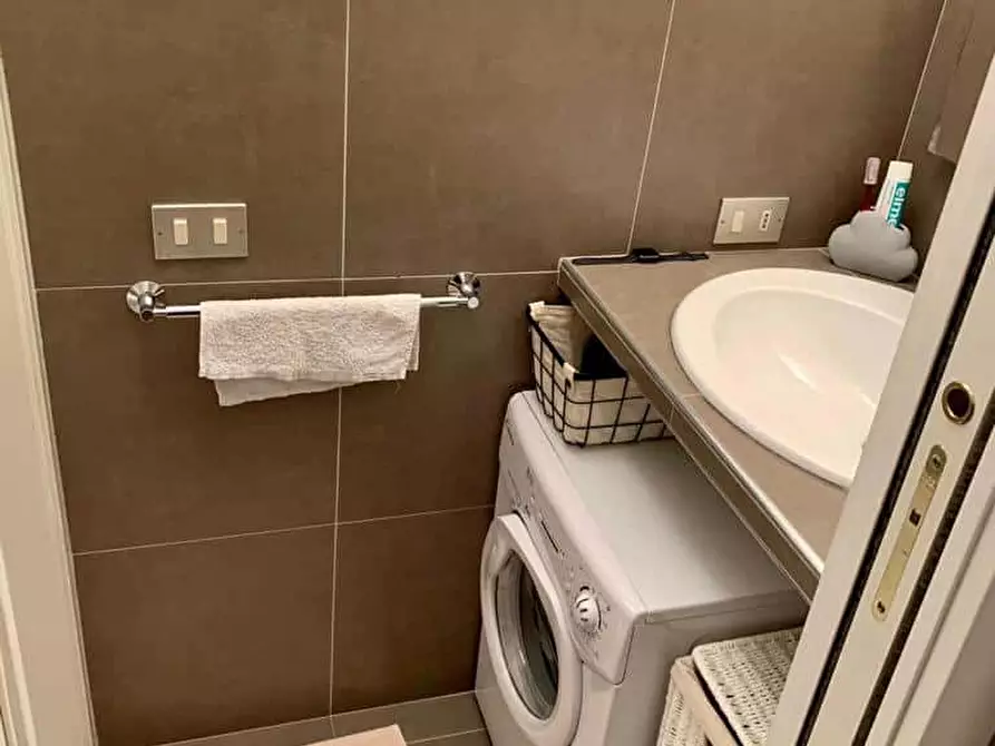 Immagine 16 di Appartamento in affitto  in Via Lambro12 a Milano