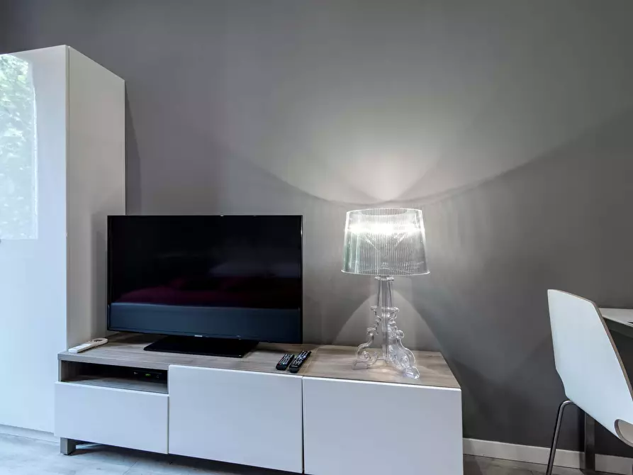Immagine 6 di Appartamento in affitto  in Via Giuseppe Govone42 a Milano