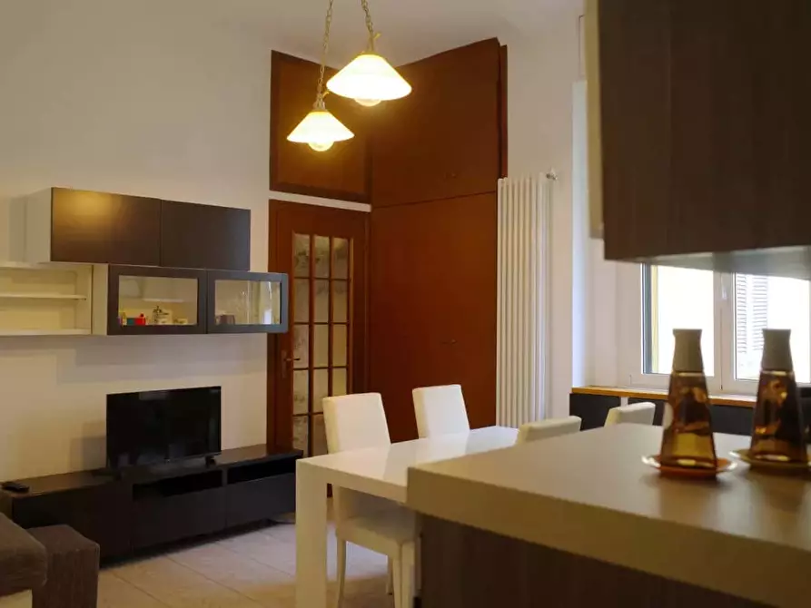 Immagine 27 di Appartamento in affitto  in Via Giulio e Corrado Venini86 a Milano