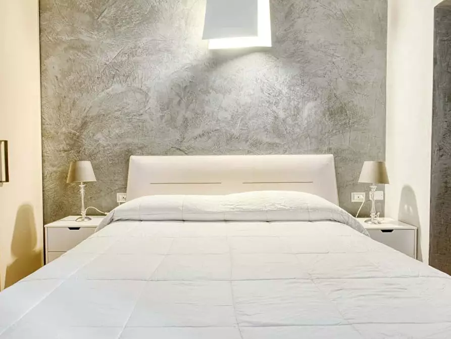 Immagine 17 di Appartamento in affitto  in Via Luigi Canonica25 a Milano