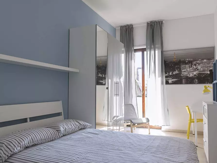 Immagine 1 di Camera in affitto  in Via Curtatone14 a Milano