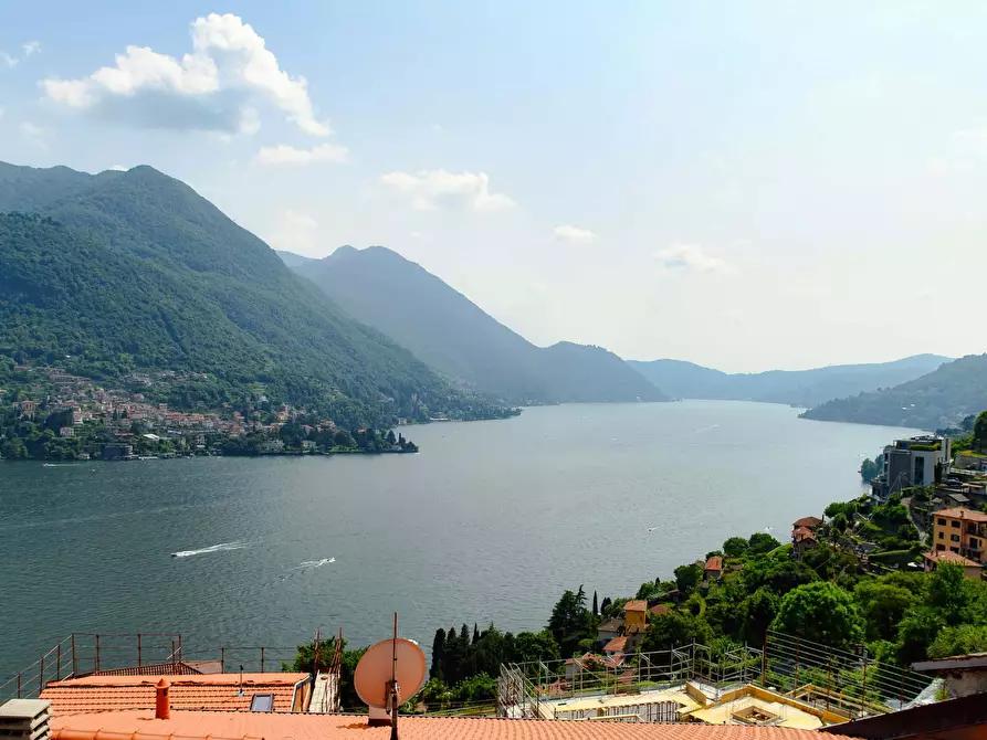 Immagine 1 di Appartamento in affitto  in Via Colonghera2B a Argegno