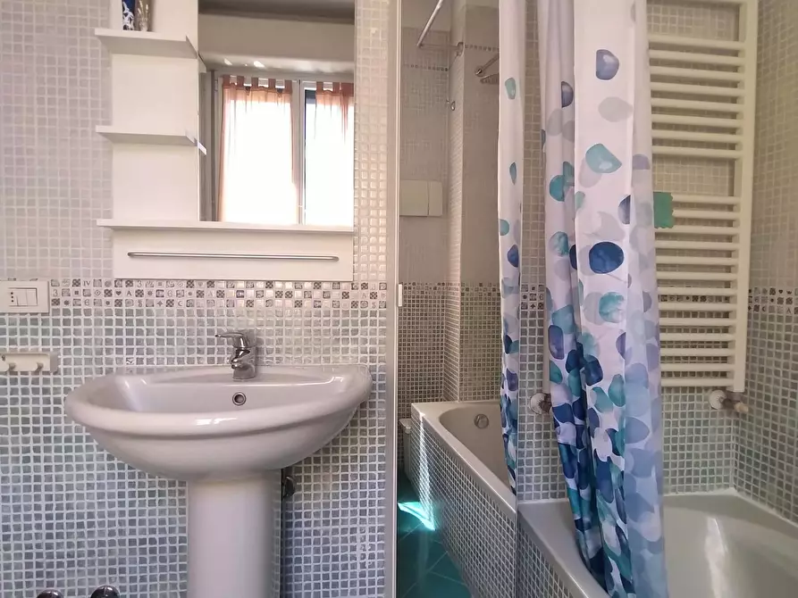 Immagine 14 di Appartamento in affitto  in Viale Zara a Milano