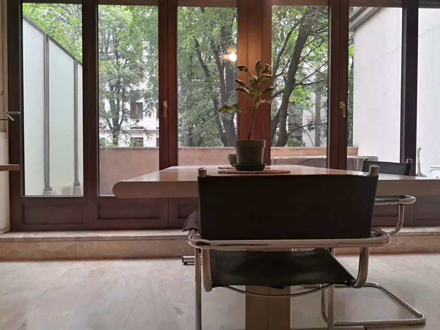 Immagine 3 di Appartamento in affitto  in Via Vincenzo Monti55 a Milano