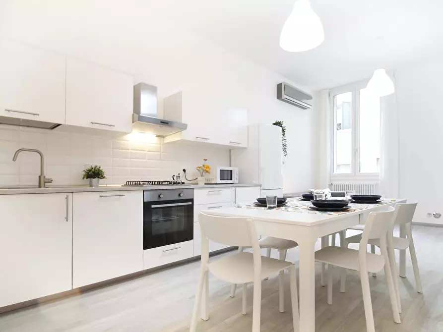 Immagine 3 di Camera in affitto  in Strada Maggiore63 a Bologna