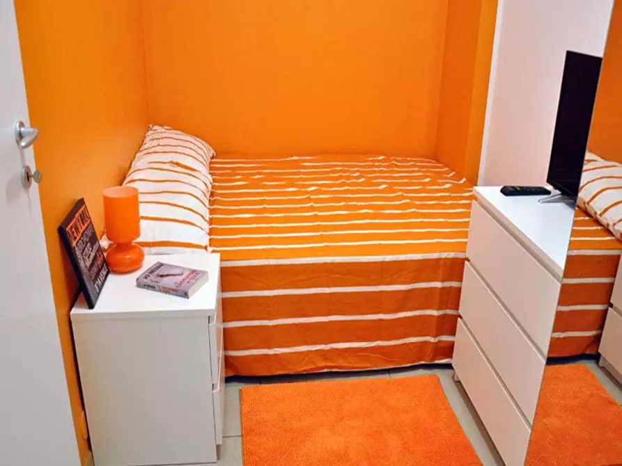 Immagine 2 di Camera in affitto  in Via Carlo Botta7 a Milano