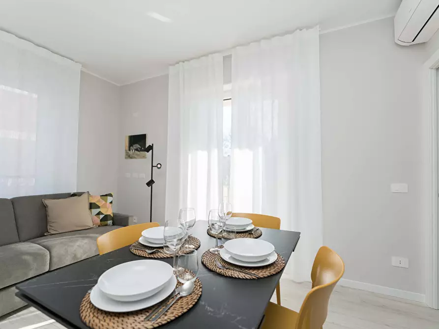 Immagine 6 di Appartamento in affitto  in Via Alfredo Comandini4 a Milano