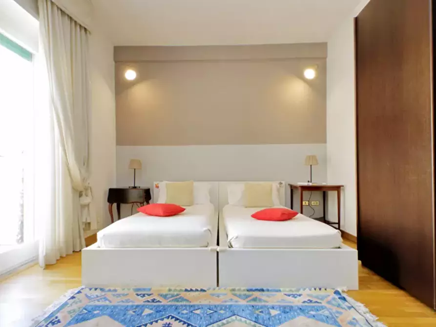 Immagine 2 di Appartamento in affitto  in Via della Farnesina100 a Roma