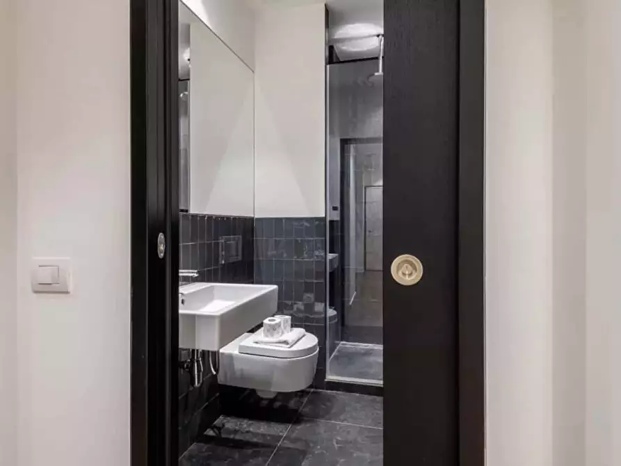 Immagine 13 di Appartamento in affitto  in Corso Magenta83 a Milano