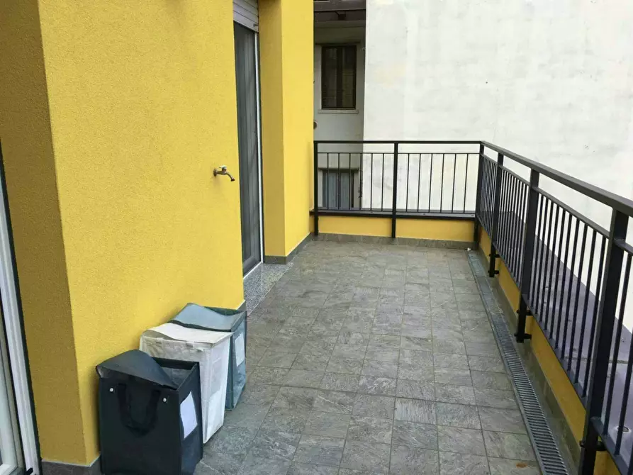 Immagine 23 di Appartamento in affitto  in Via Luigi Mercantini a Milano