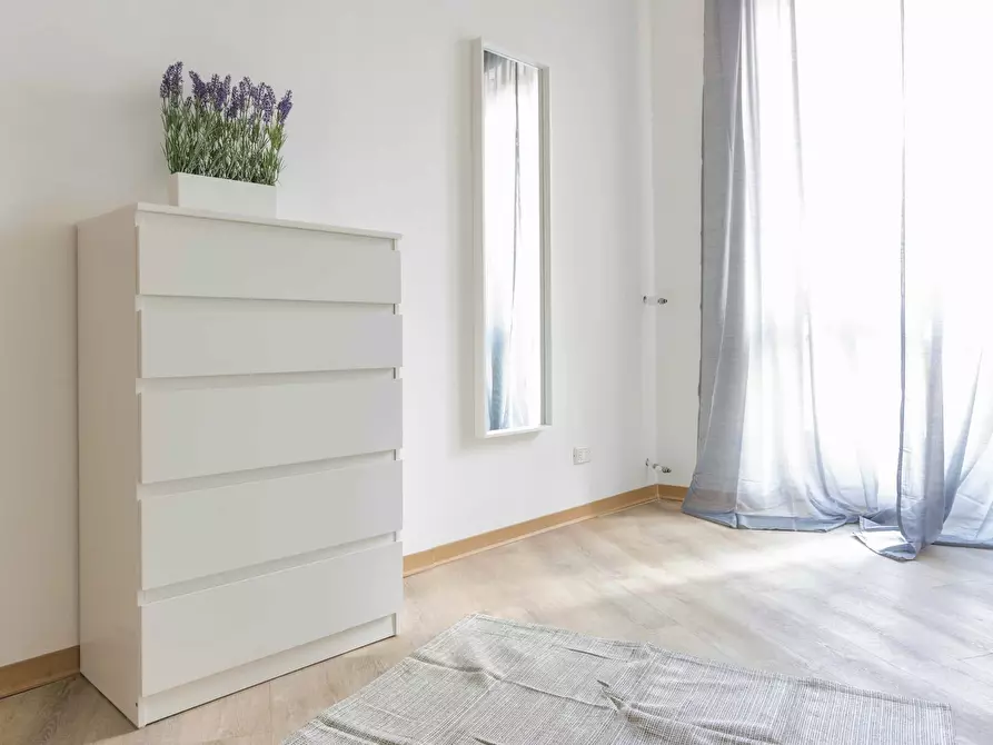 Immagine 9 di Camera in affitto  in Via Elba a Torino