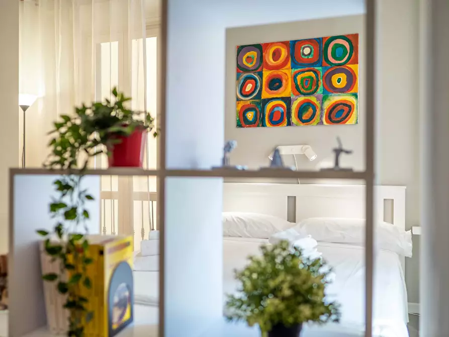 Immagine 25 di Appartamento in affitto  in Via Vigevano a Milano