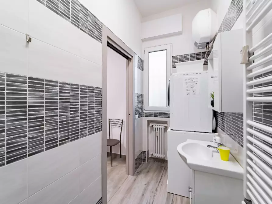 Immagine 14 di Appartamento in affitto  in Via del Faggiolo4 a Bologna