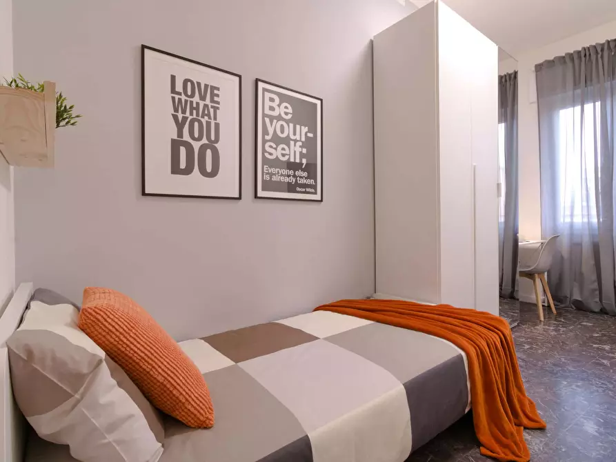 Immagine 3 di Camera in affitto  in Piazzale Guglielmo Corvi12 a Brescia