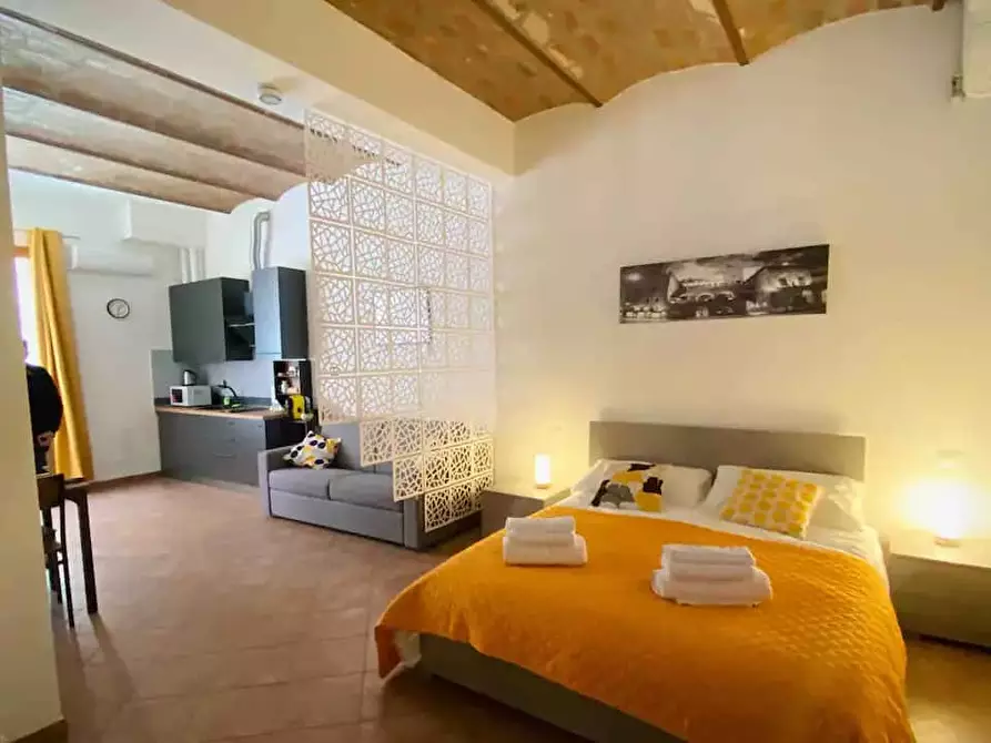 Immagine 1 di Appartamento in affitto  in Via Ferrarese1 a Bologna