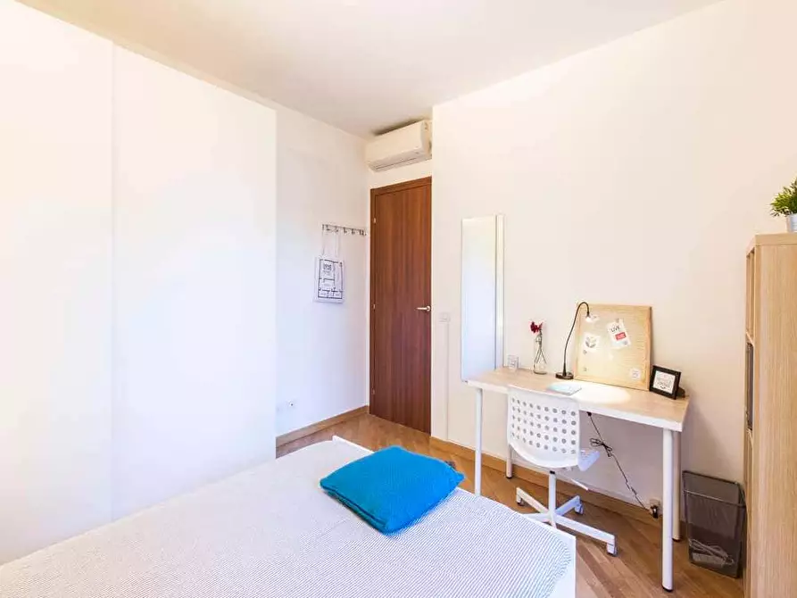 Immagine 2 di Camera in affitto  in Via Privata S. Martiniano1 a Milano