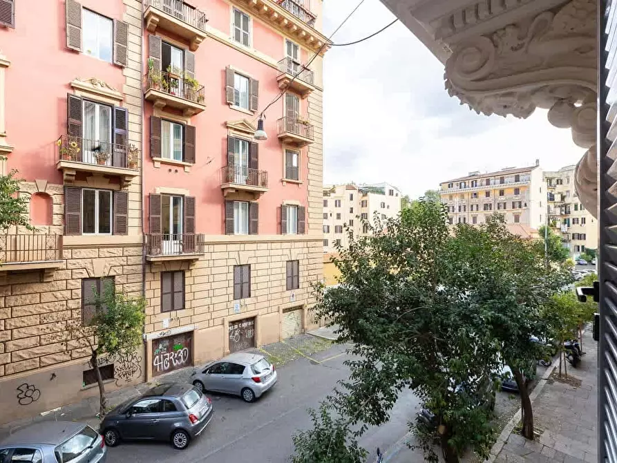 Immagine 72 di Appartamento in affitto  in Via Angelo Poliziano61 a Roma