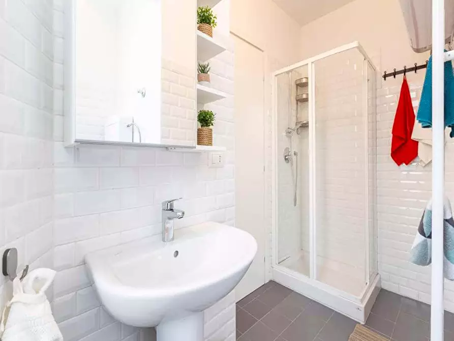 Immagine 12 di Camera in affitto  in Via Paolo Bassi22 a Milano