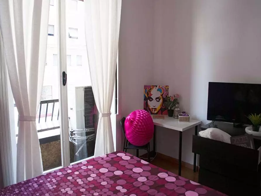 Immagine 12 di Camera in affitto  in Viale Tunisia13 a Milano