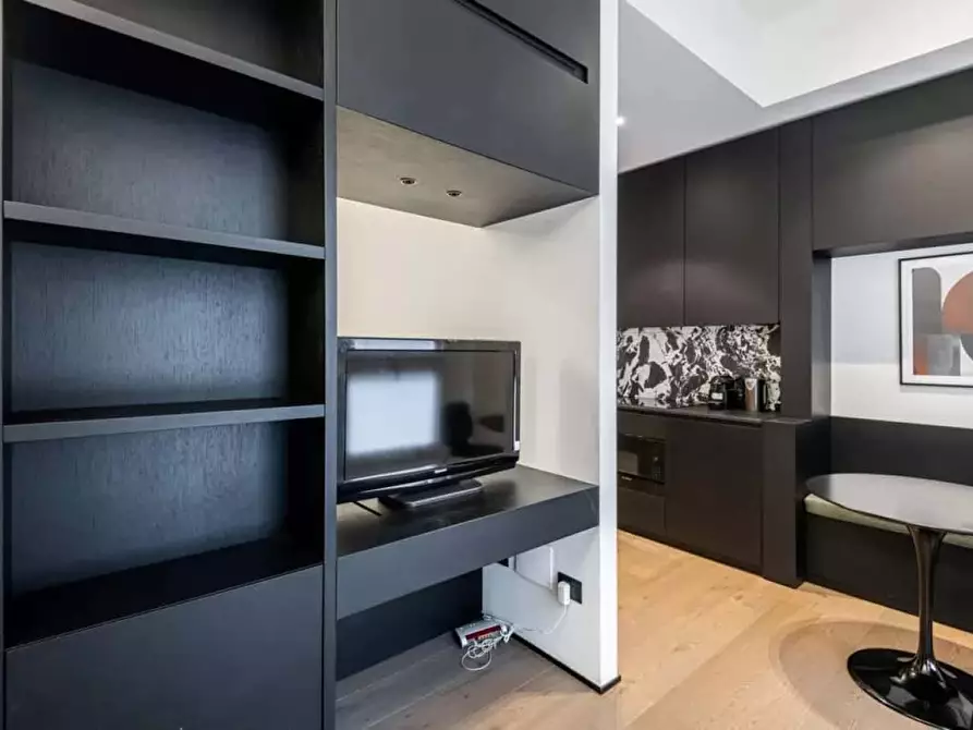 Immagine 5 di Appartamento in affitto  in Corso Magenta83 a Milano