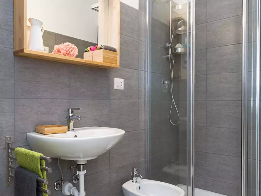 Immagine 23 di Camera in affitto  in Via Larga26 a Milano