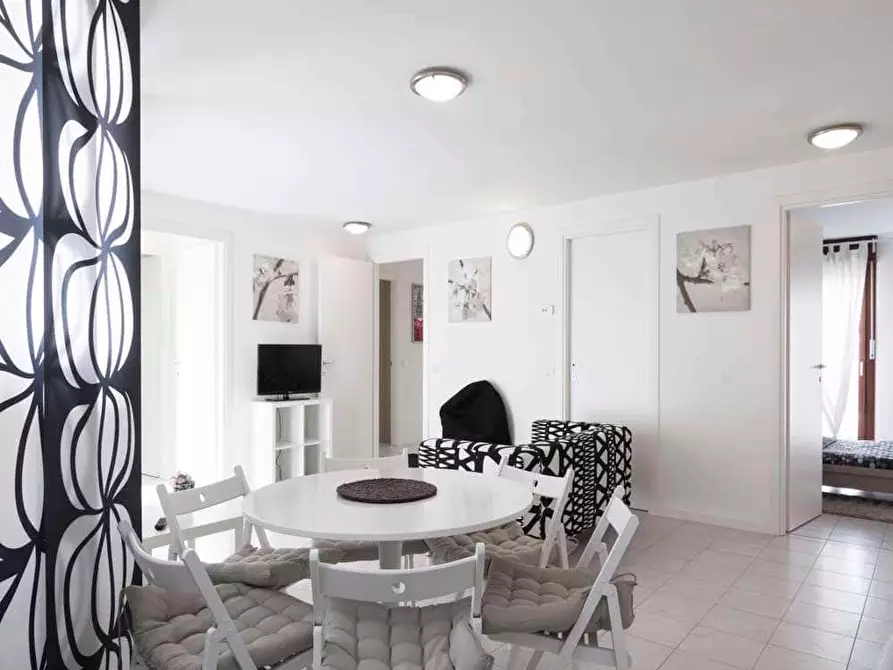 Immagine 13 di Camera in affitto  in Largo Cavalieri di Malta8 a Milano