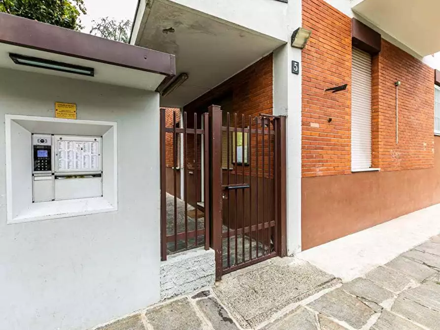 Immagine 31 di Camera in affitto  in Via della Capinera5 a Milano