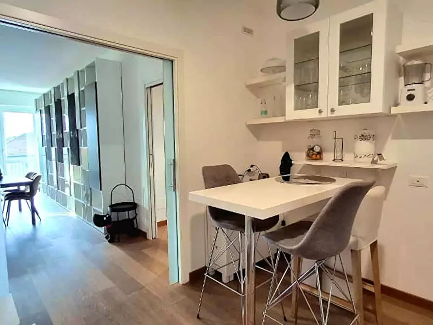 Immagine 16 di Appartamento in affitto  in Via Medeghino a Milano