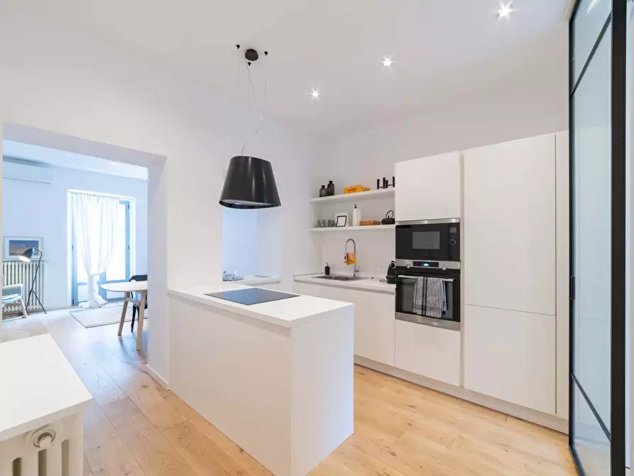 Immagine 4 di Appartamento in affitto  in Via Luigi Canonica91 a Milano