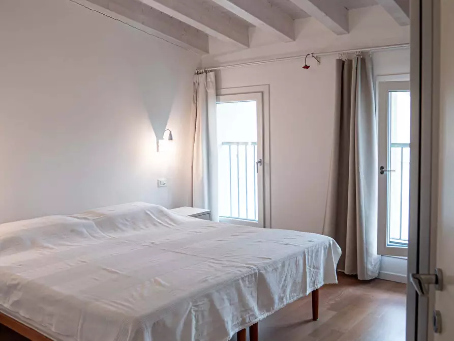 Immagine 8 di Appartamento in affitto  in Via Vesio28 a Milano