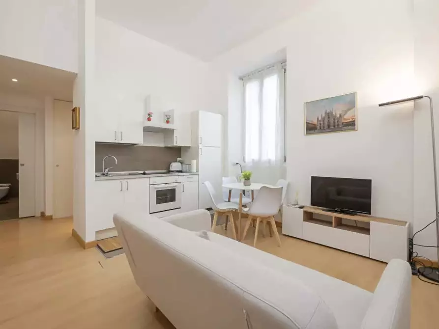 Immagine 9 di Appartamento in affitto  in Via Macedonio Melloni40 a Milano