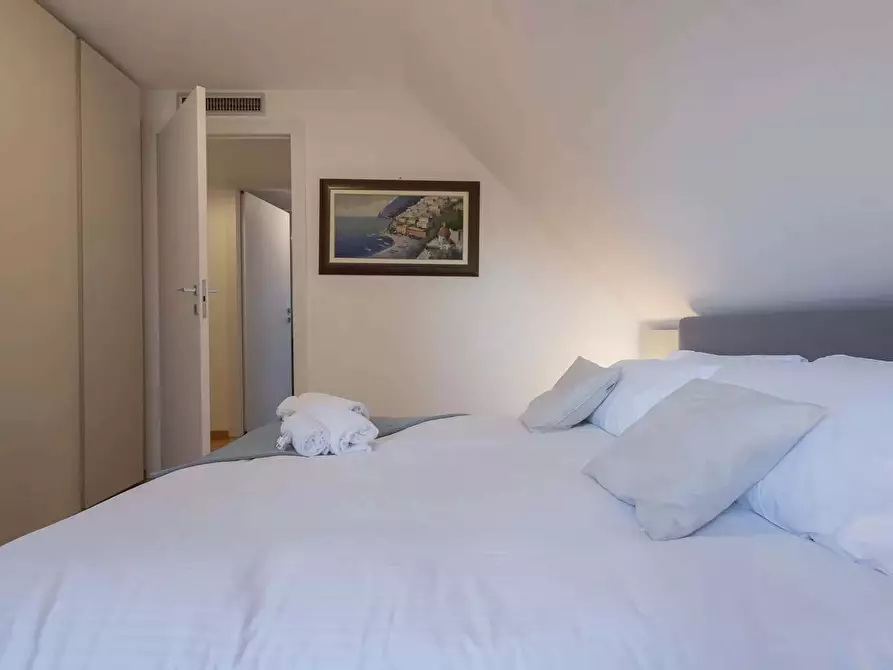 Immagine 12 di Appartamento in affitto  in Via Romeo Frassinetti6 a Milano