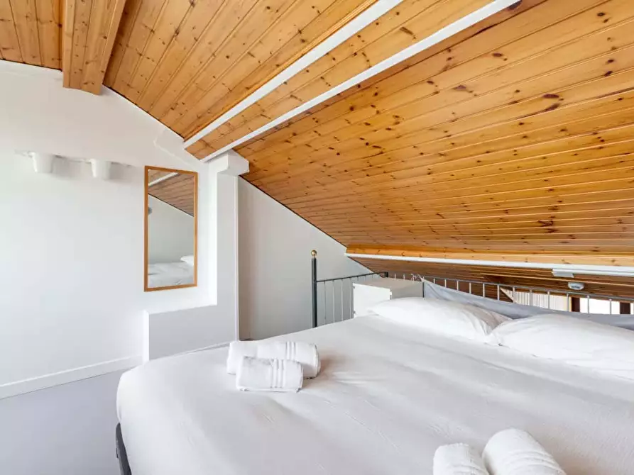 Immagine 16 di Appartamento in affitto  in Corso Magenta25 a Milano