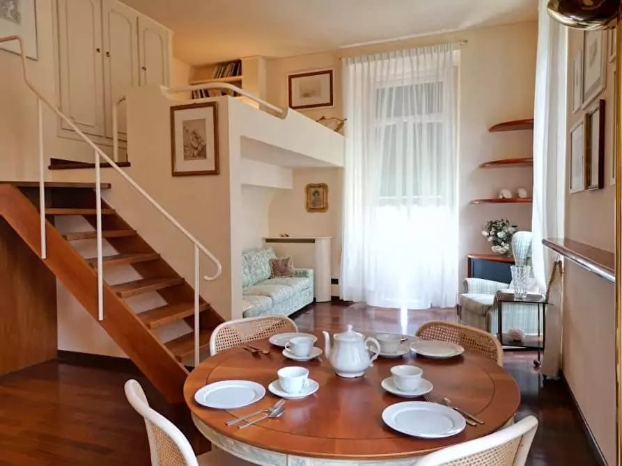 Immagine 14 di Appartamento in affitto  in Via Capolungo24 a Genova