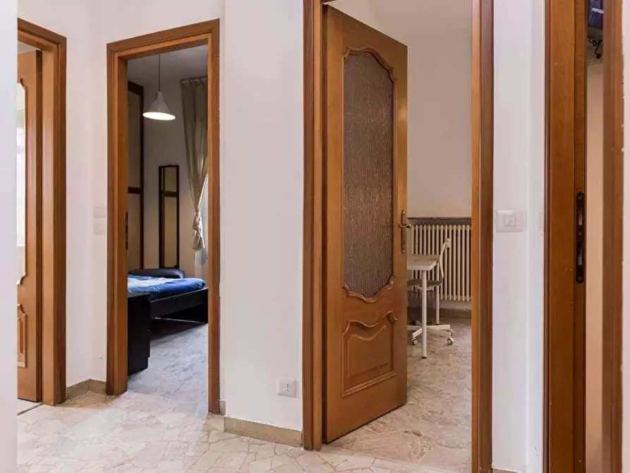 Immagine 25 di Camera in affitto  in Via Vincenzo Rabolini9 a Milano