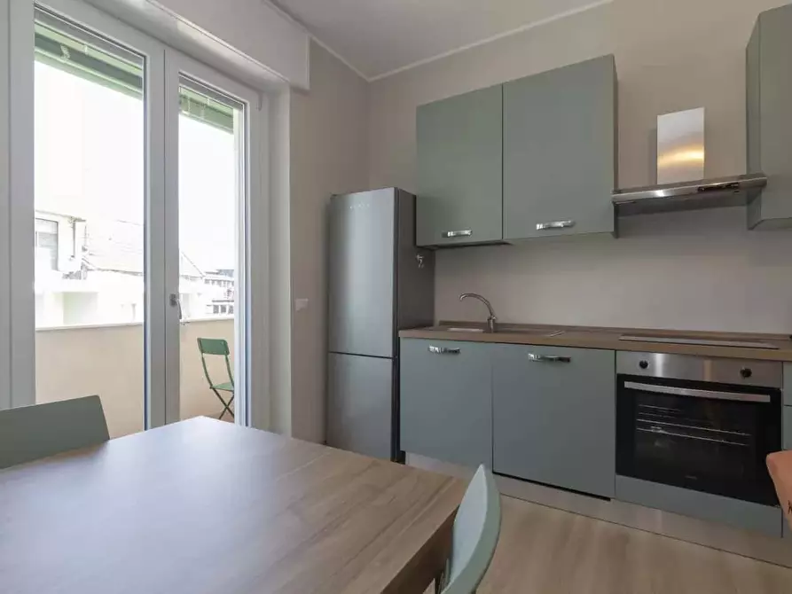 Immagine 18 di Appartamento in affitto  in Viale Coni Zugna58 a Milano