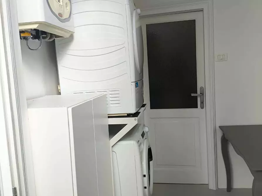 Immagine 108 di Appartamento in affitto  in Via Irnerio9 a Bologna