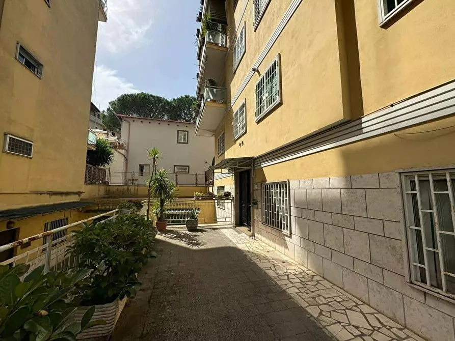 Immagine 13 di Appartamento in affitto  in Via Aurelia338 a Roma